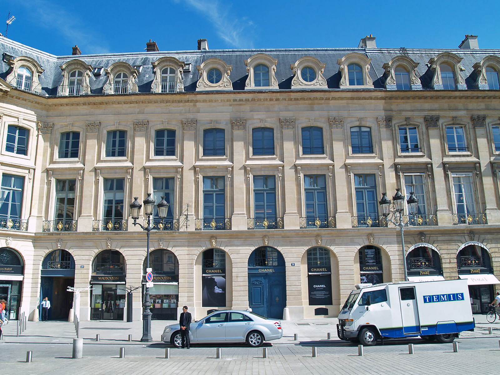 18 Place Vendôme
