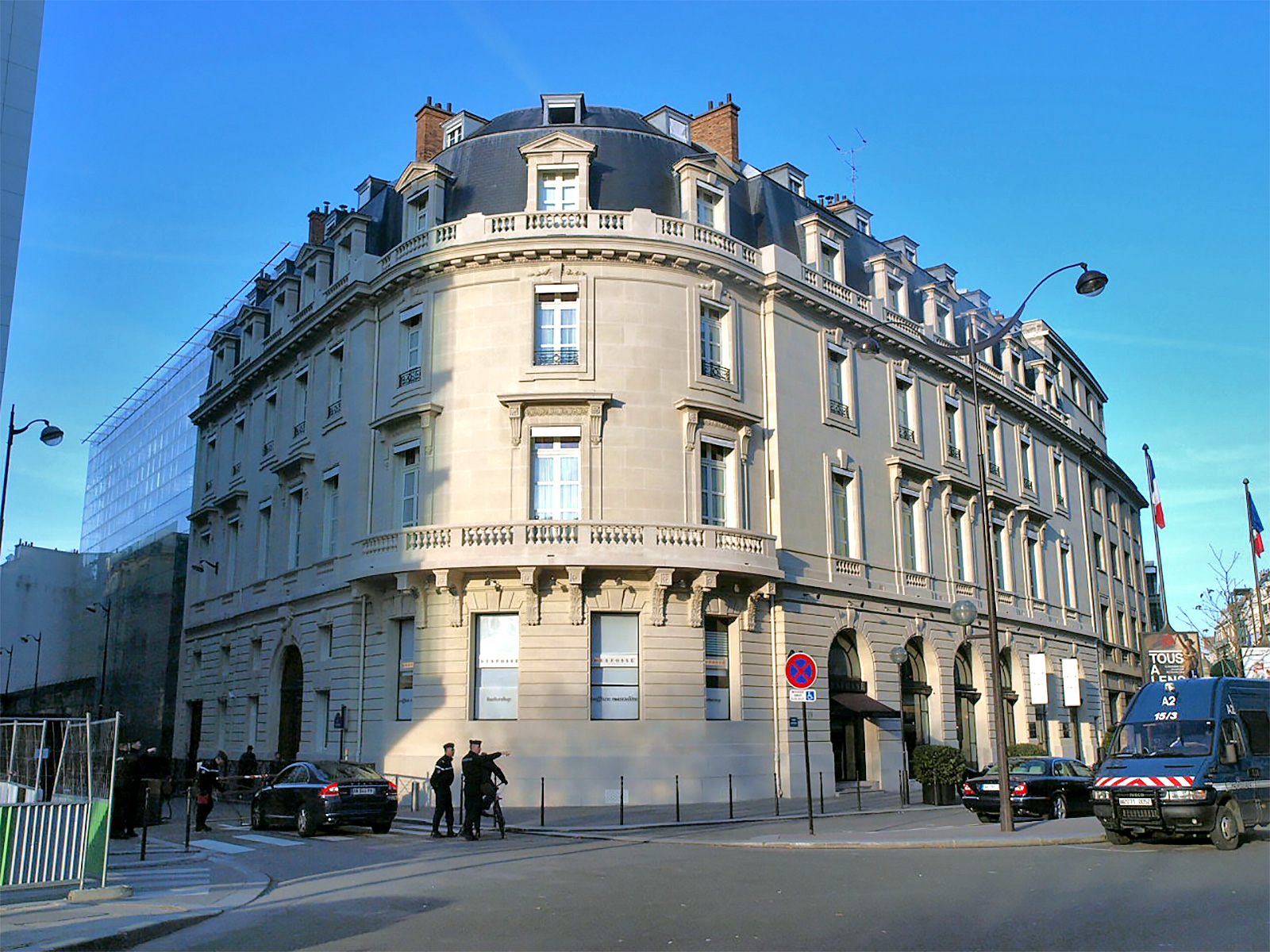 2 rue Rabelais