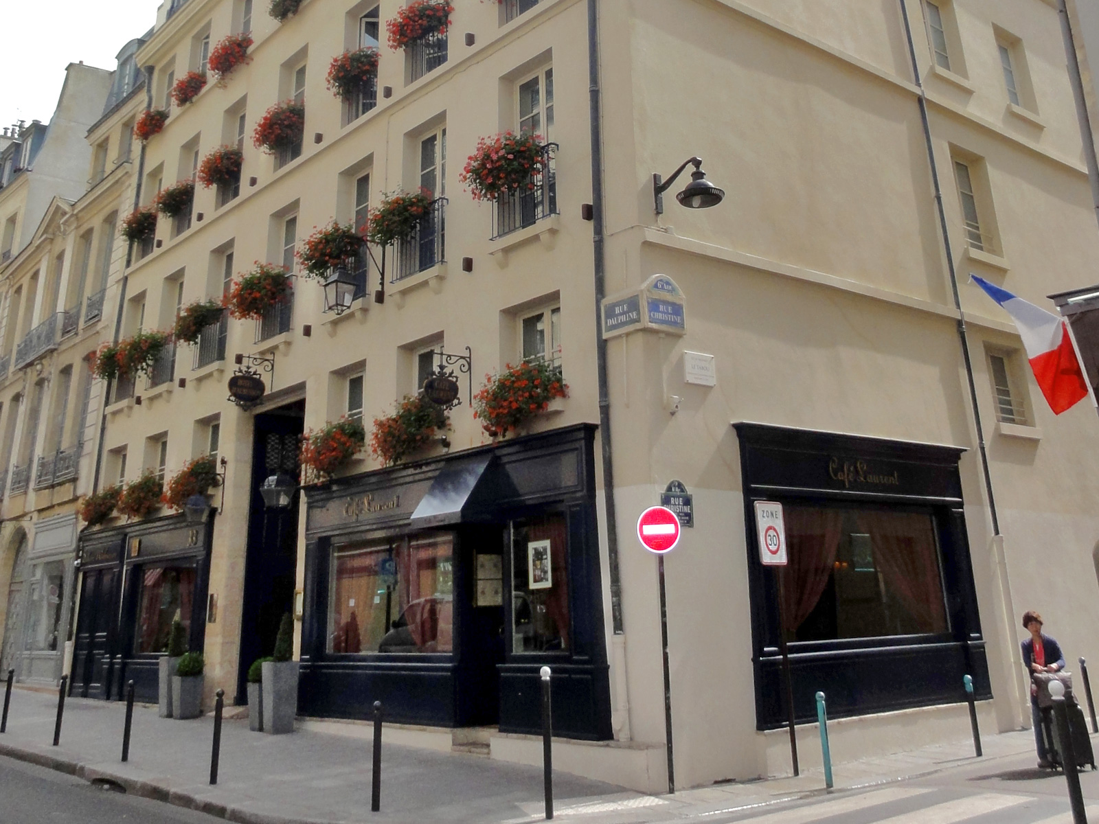 Hôtel d'Aubusson 33 rue Dauphine