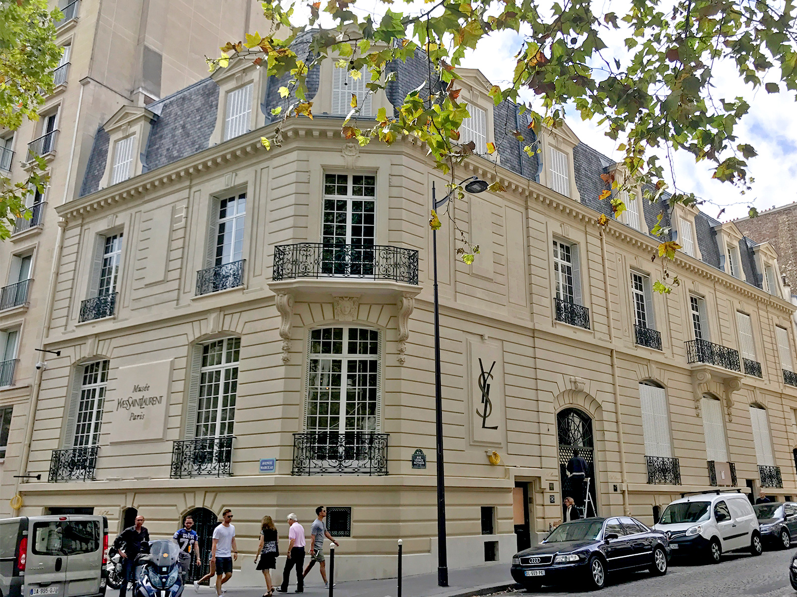 Musée Yves Saint Laurent - Fondation Pierre Bergé